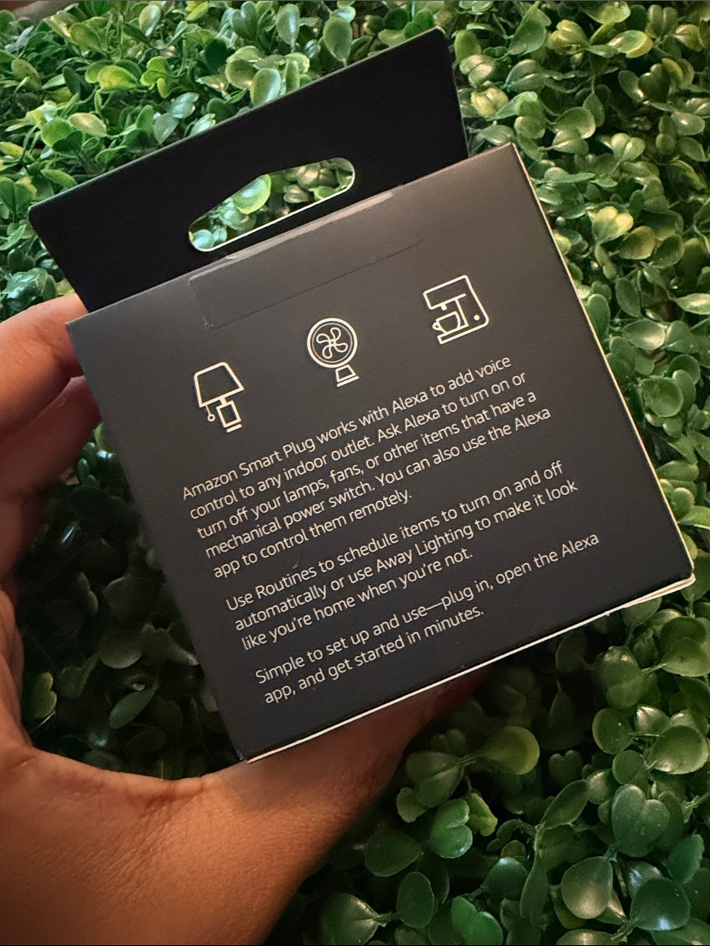Amazon Smart Plug - Picture 2 of 4